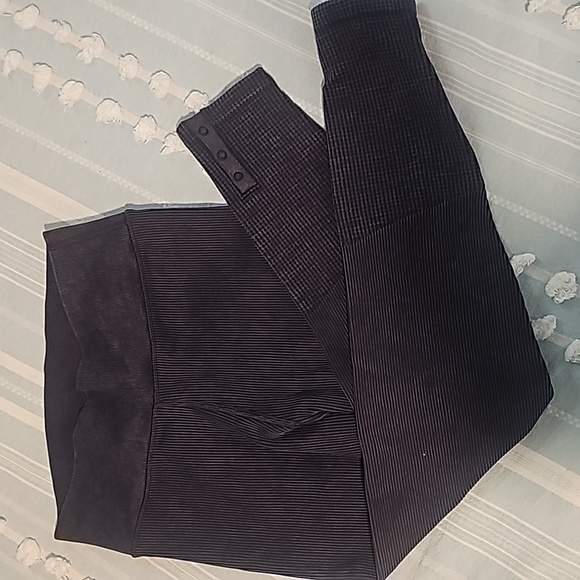 Offline Aerie Leggings - Picture 1 of 3